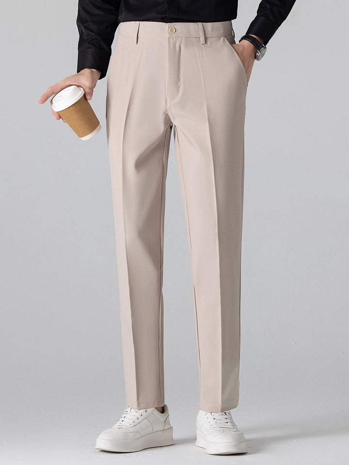 Herrarnas Viskos Texturerad Stickad Skjorta och Stretch Tapered Byxor – Smart Casual Sommarset