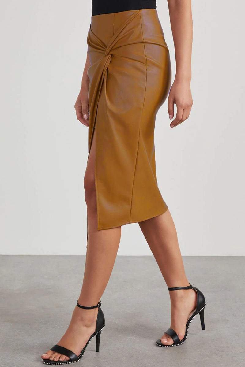 Kvinnors Skinnlook Kjol med Tvistad Framsida och Slitsdesign