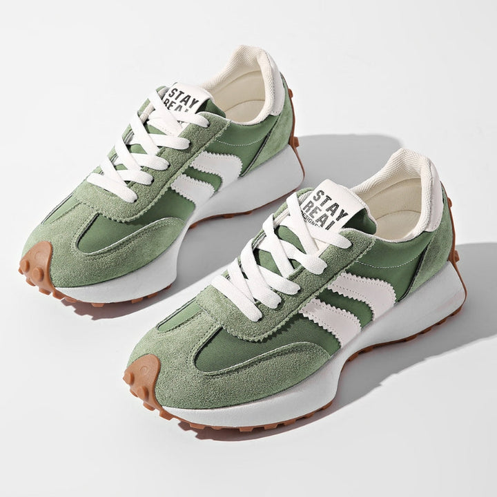 Kvinnors Retro Plattforms Löparskor Suede Gatumodeller