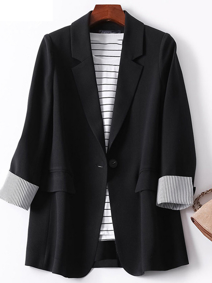 Dam Lång Blazer med Uppvikta Ärmar och Strimmig Foder