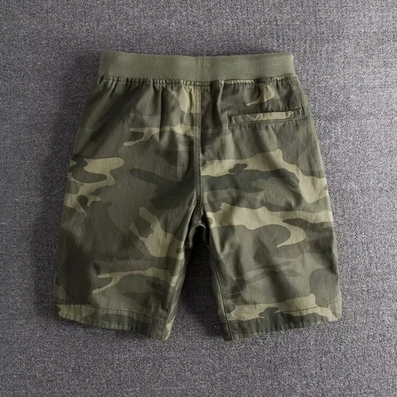 Herrarnas tryckta shorts med dragsko och elastisk midja