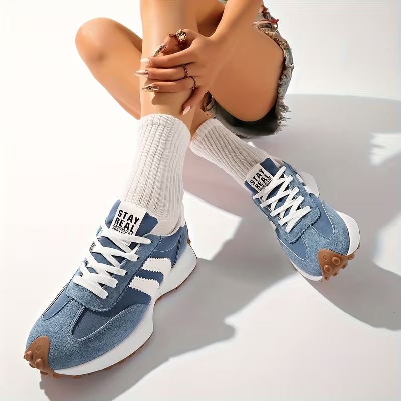 Kvinnors Retro Plattforms Löparskor Suede Gatumodeller