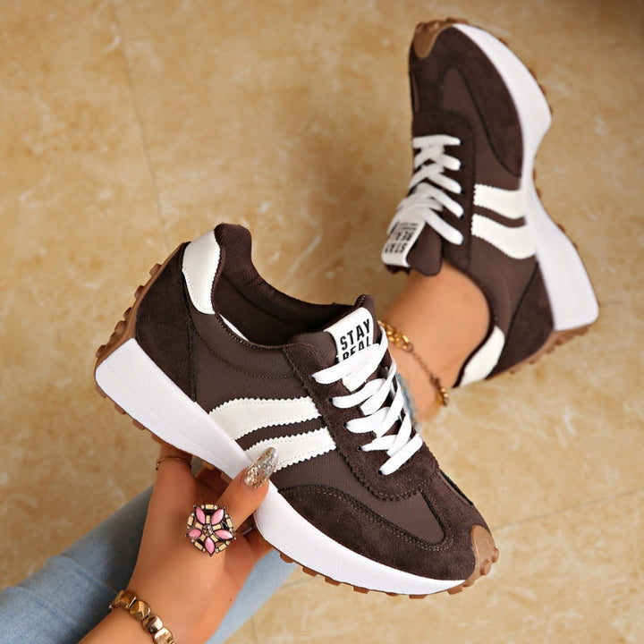 Kvinnors Retro Plattforms Löparskor Suede Gatumodeller