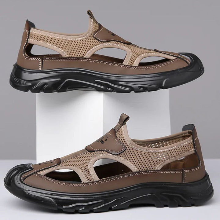 Herrarnas Stängda Tå Mesh Trekking Sandaler med Robust Grepp Sula