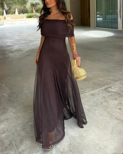 Kvinnors Off-Shoulder Draped Maxi Klänning – Fluid Silhuett för Sommarkvällar och Evenemang