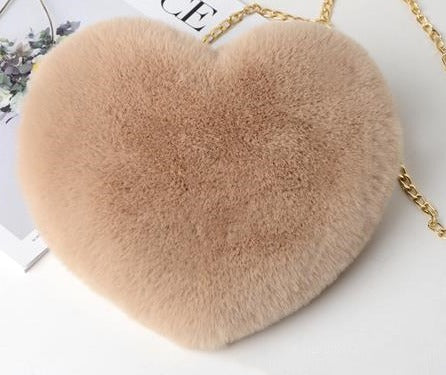 Hjärtformad fluffig väska med kedja