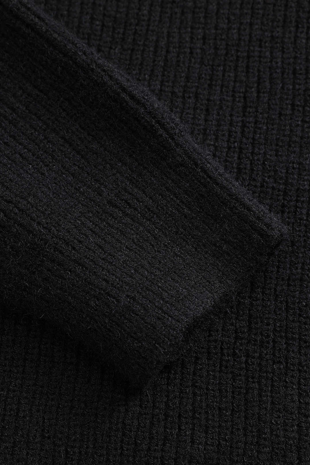 Ella Noir Kvinnors Stickad Kofta med Denimfickor för Enkelt Vardagsstil