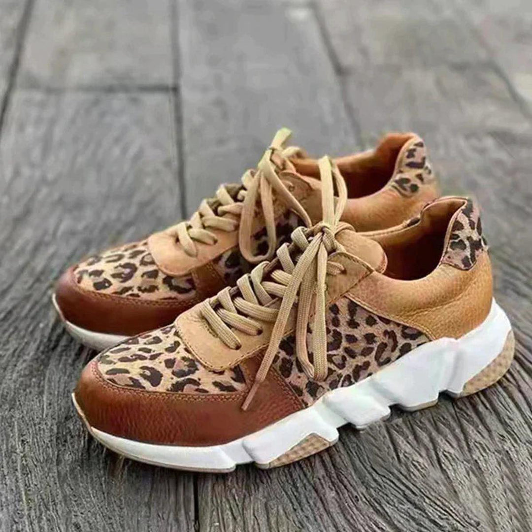 Kvinnors Tryckta Chunky Sneakers – Snörade Statement Skor för Dagligt och Stadsbruk
