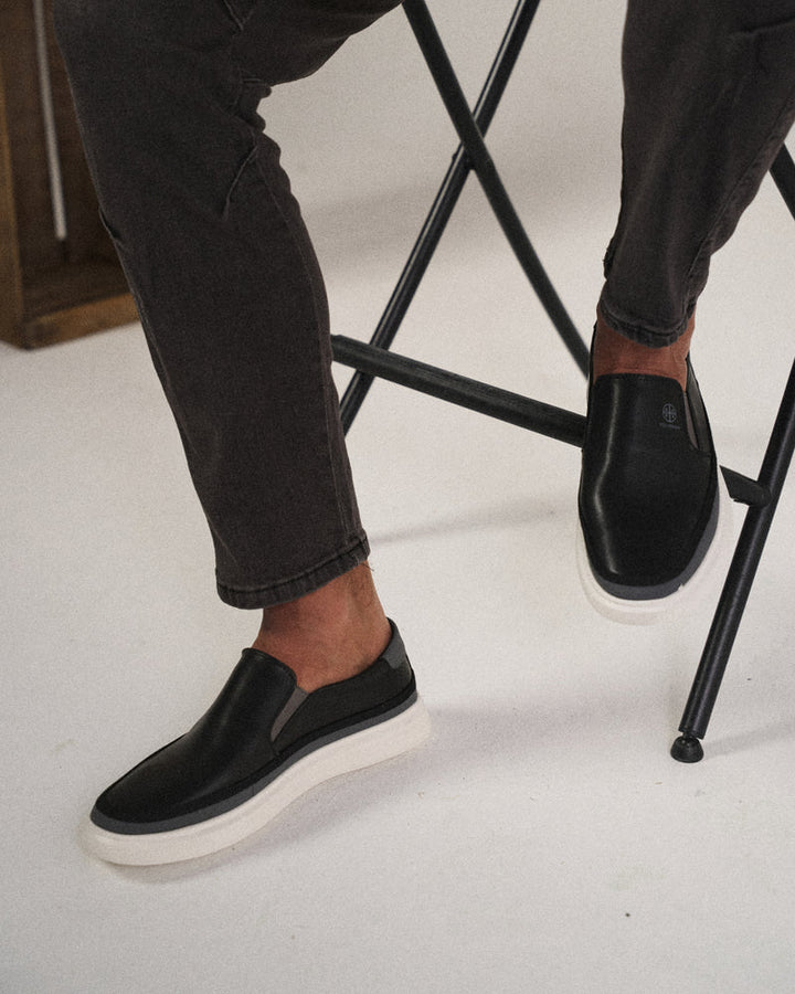 Herrars lätta läder slip-on vardagskomfort tränare