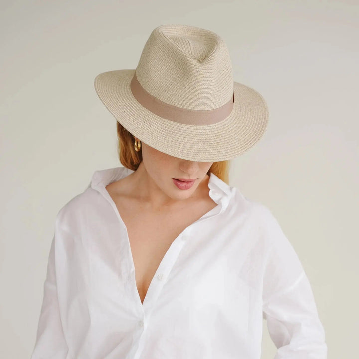Kvinnors Vävd Fedora Solhatt med Ribbdesign