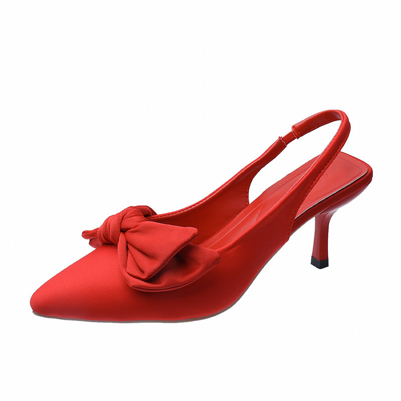 Kvinnors Båge Slingback Pumps Spetsig Kitten Heel
