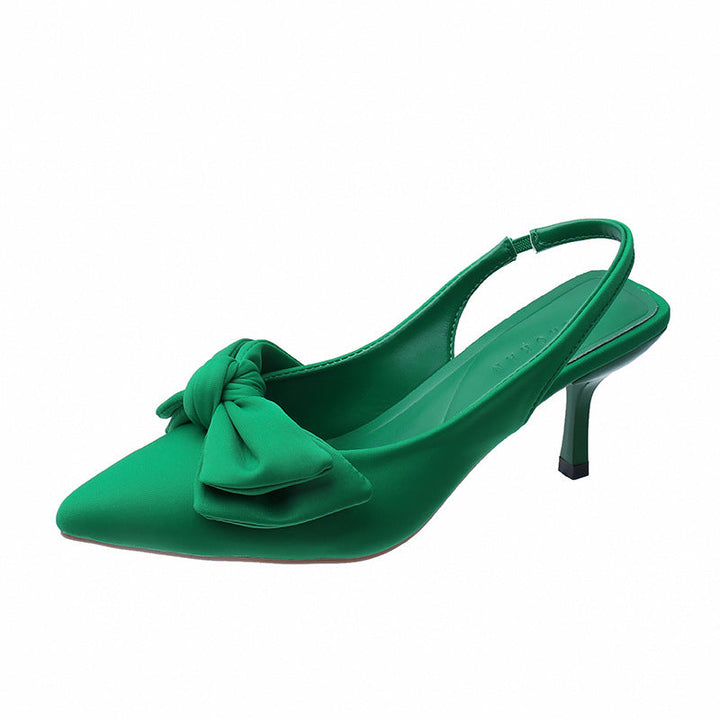Kvinnors Båge Slingback Pumps Spetsig Kitten Heel