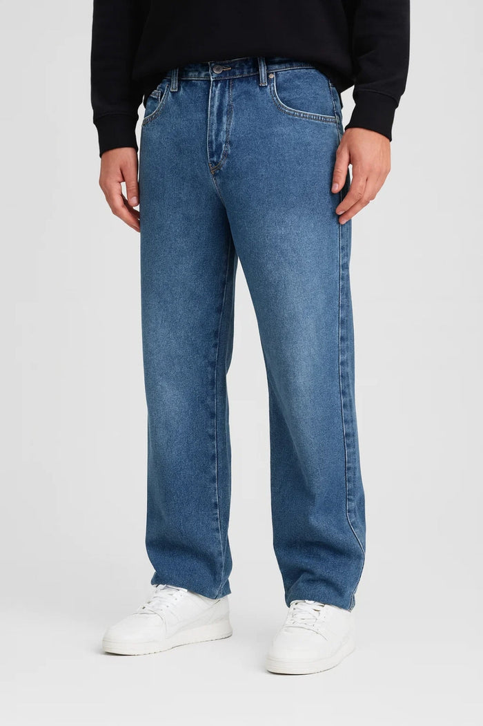 Herrars vida jeans med fem fickor, avslappnad denim