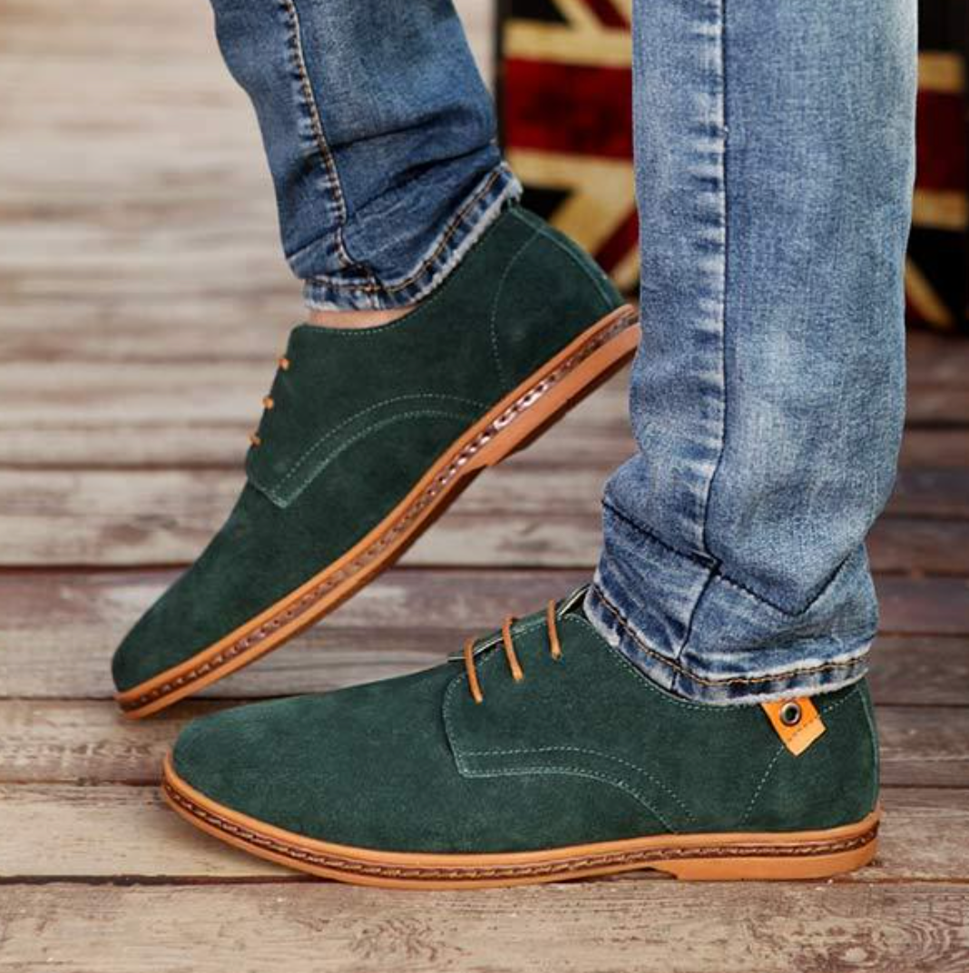 Herr Derby Skor Suede Textur Snörning Sula Detalj