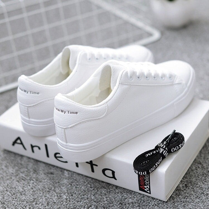 Kvinnors Minimalistiska Snörning Plattform Sula Låg Top Sneakers
