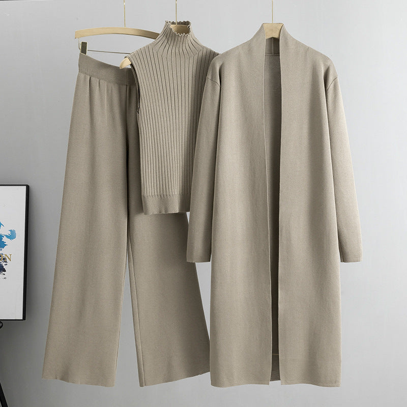 Kvinnors Krämfärgade Stickad Tre Delars Lounge Co Ord Set