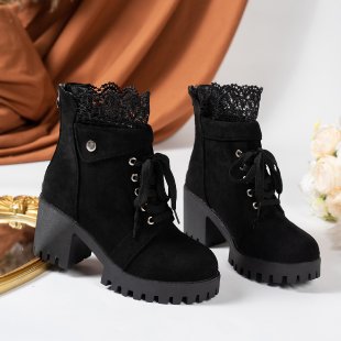 Dam Ankelboots med Spets och Blockklack