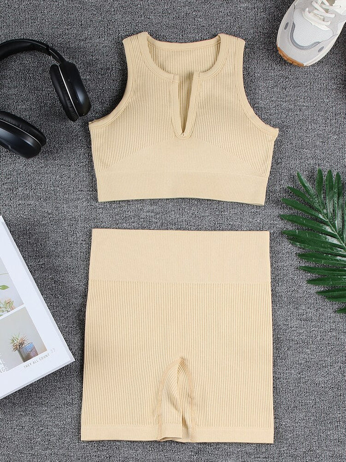 Dam Yogaset med Ribbstickad Topp och Shorts