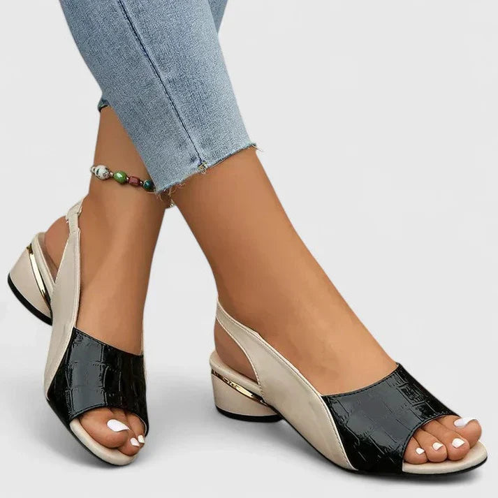 Kvinnors öppna tå sandaler med låg kilklack och slingback