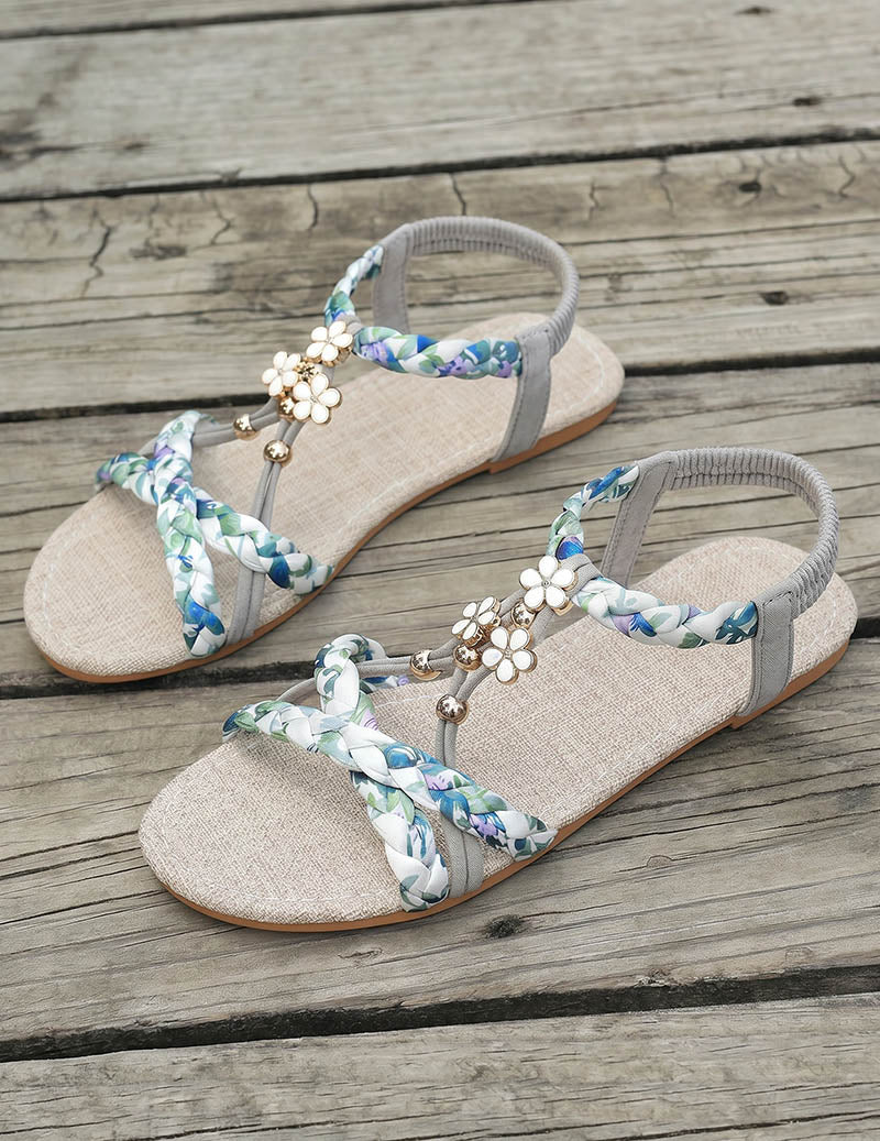 Kvinnors Flätade Platta Sandaler med Blommiga Detaljer
