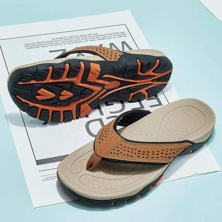 Herrars utomhus flip-flops med dämpad sula och texturerad sommar sandal