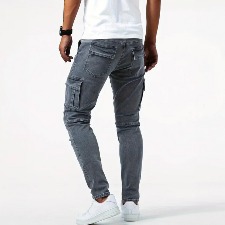 Herrers tapered denimjeans med verktygsfickor och ribbade fållar