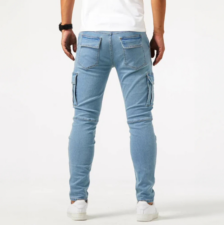 Herrers tapered denimjeans med verktygsfickor och ribbade fållar