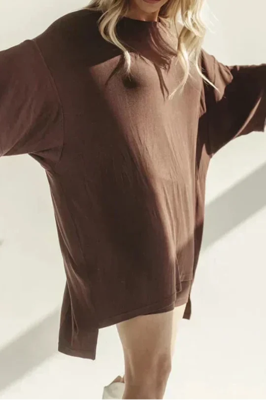 Kvinnors Oversized T-shirt och Cykelshorts Set – Mjuk Tvådelad Loungewear för Avslappnade Dagar