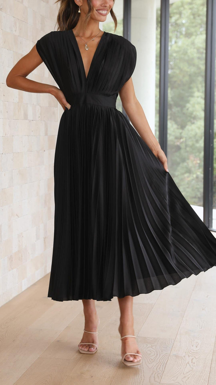 Kvinnors Plisserad Satin Midi Klänning med Draperad V-Hals