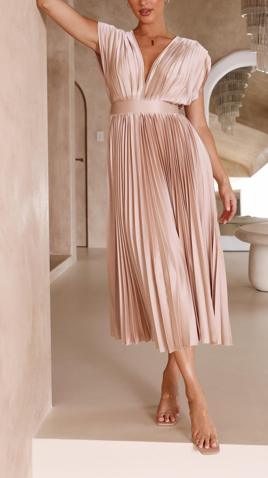 Kvinnors Plisserad Satin Midi Klänning med Draperad V-Hals