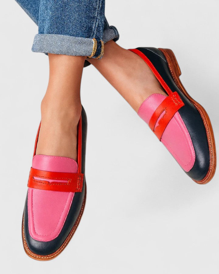 Kvinnors Klassiska Runda Tå Loafers – Bekväma Slip-On Skor för Arbete och Smart Avslappnad Klädsel