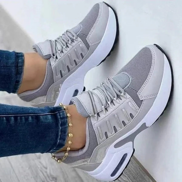 Breda Casual-sneakers med Snörning och Flexibel Sula