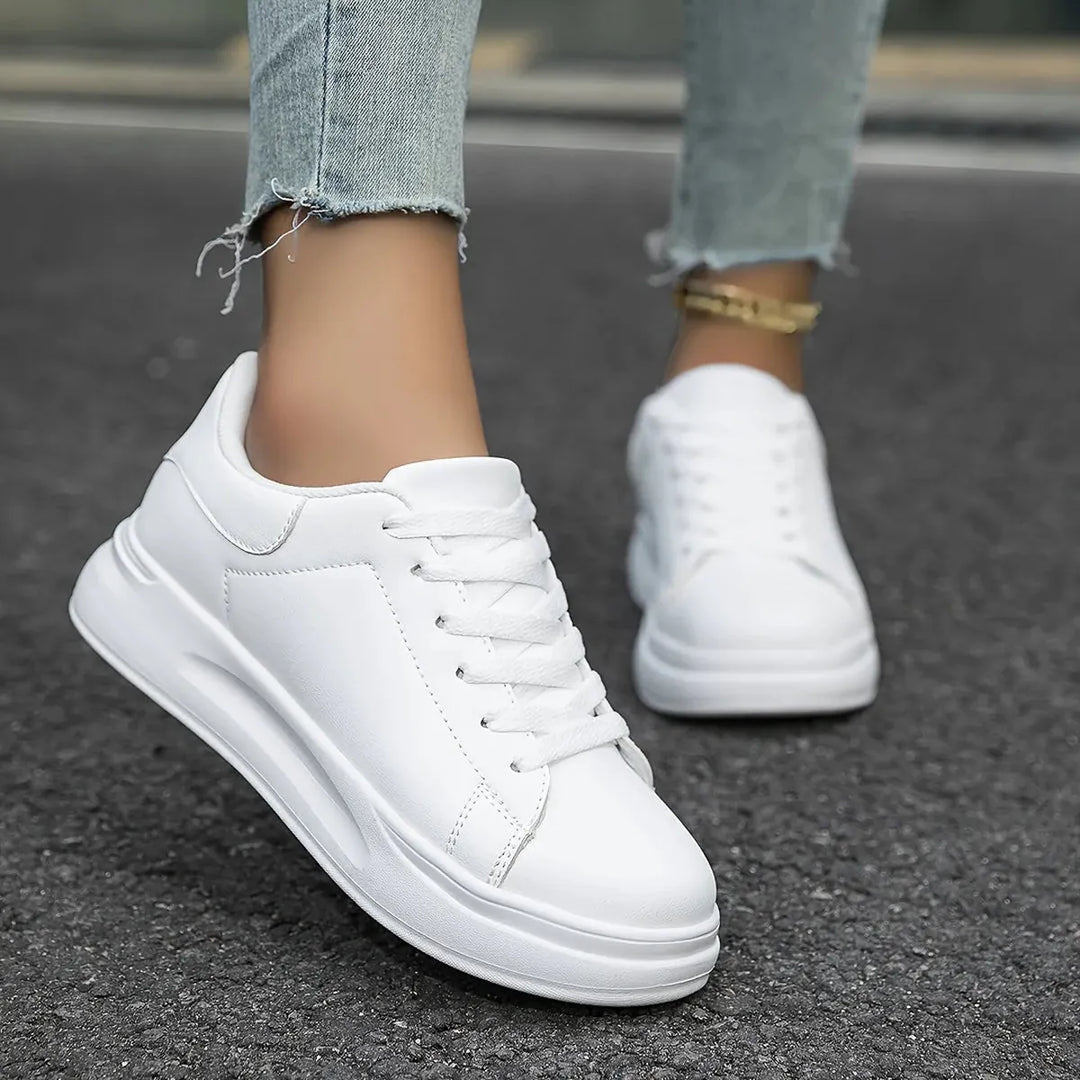 Kvinnors Lätta Casual Sneakers – Flexibla Snörningsskor för Stad och Resa