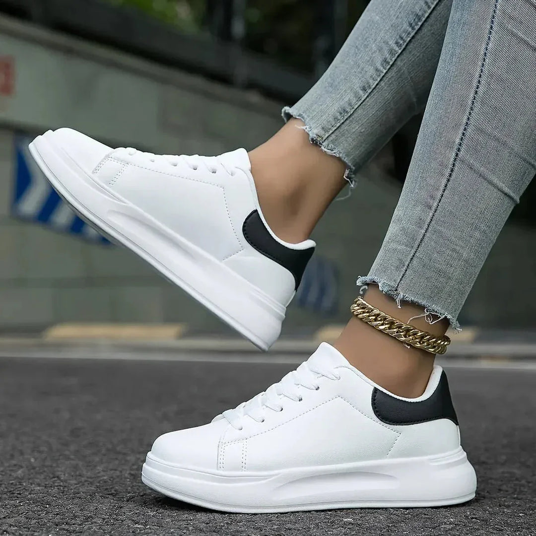 Kvinnors Lätta Casual Sneakers – Flexibla Snörningsskor för Stad och Resa