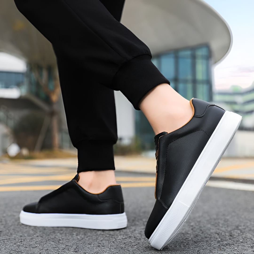 Herrens Släta Läder Elastiska Snörning Tjock Sula Sneakers