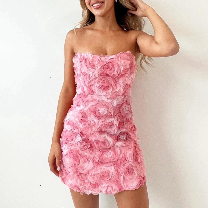 Kvinnors Strapless Mini Klänning med Blommig Appliké Textur