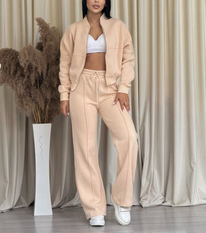 Kvinnors Cropped Zip Lounge Set med Vida Byxor