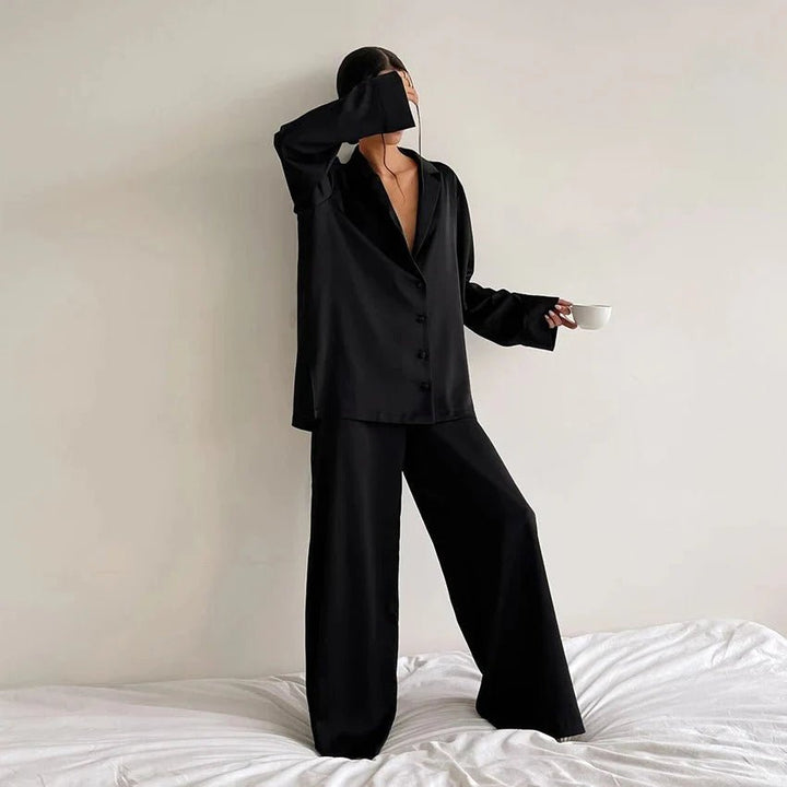 Kvinnors Satin Skjorta och Vida Byxor Set – Avslappnad Loungewear för Hem och Resa