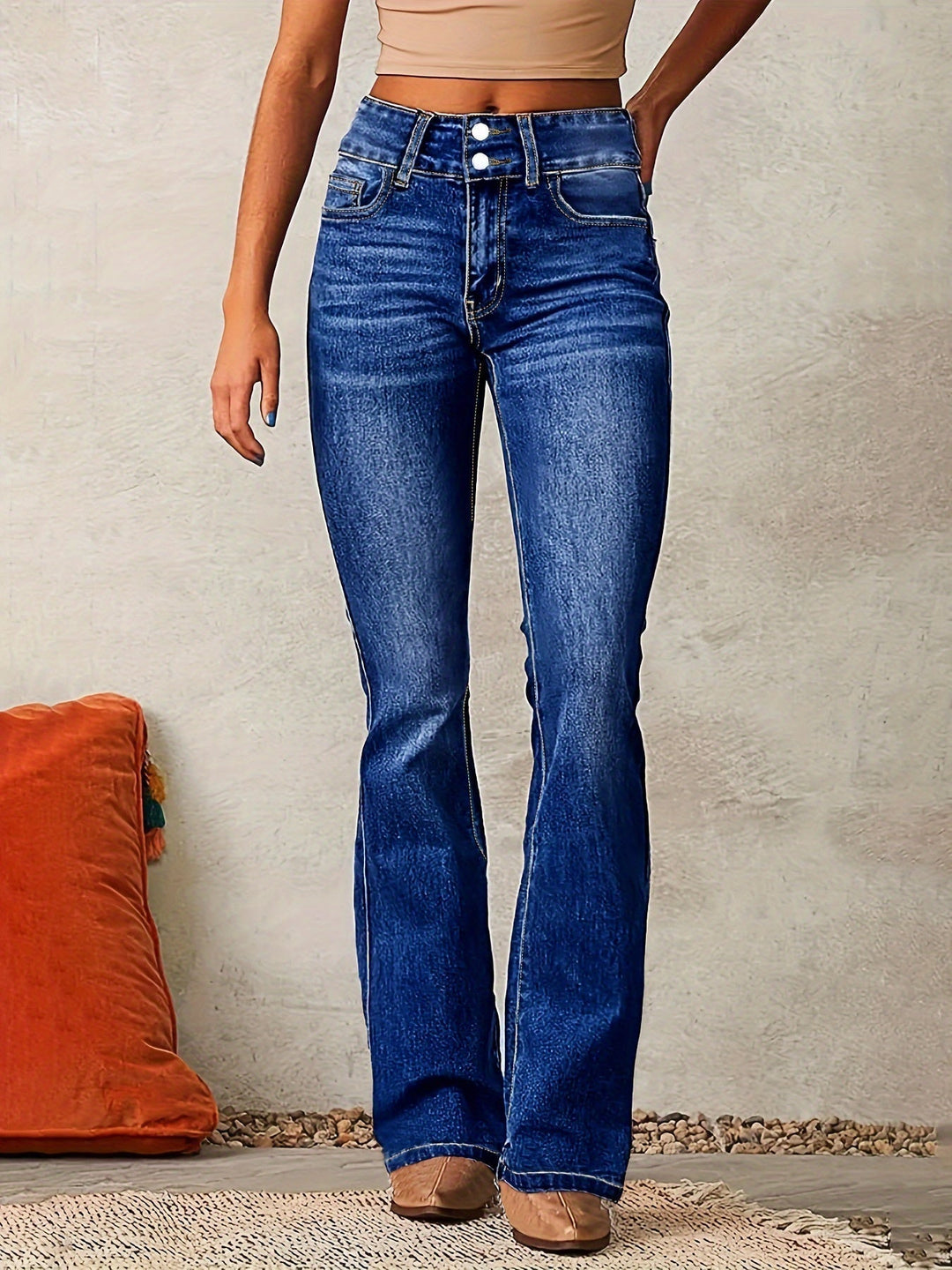 Kvinnors Högmidjade Utsvängda Jeans – Retro Denimbyxor för Avslappnad Vardagsbruk