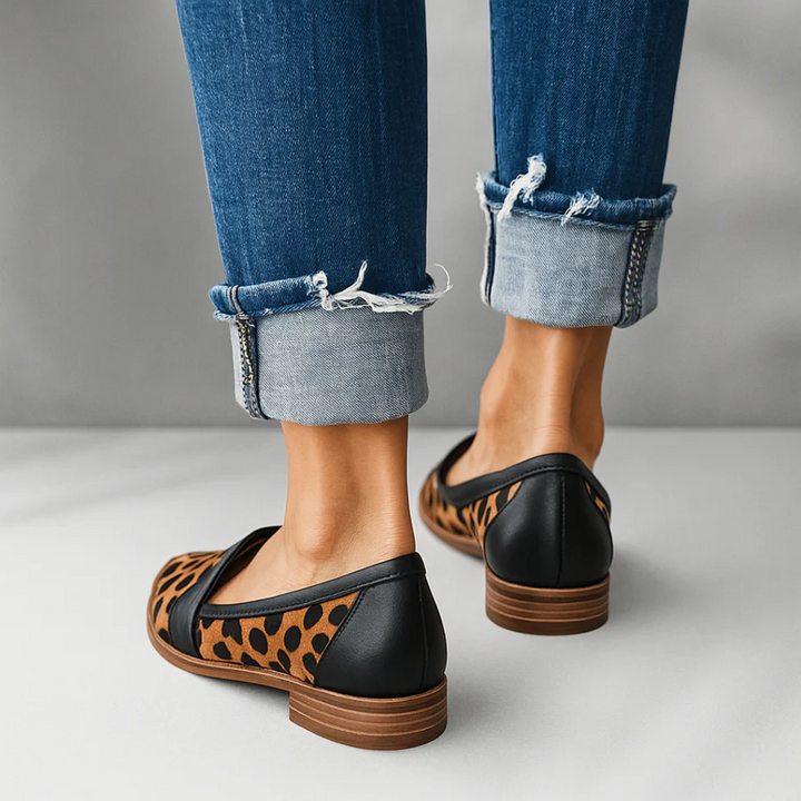 Kvinnors Spetsig Tå Loafers Klassisk Slip-On Platt