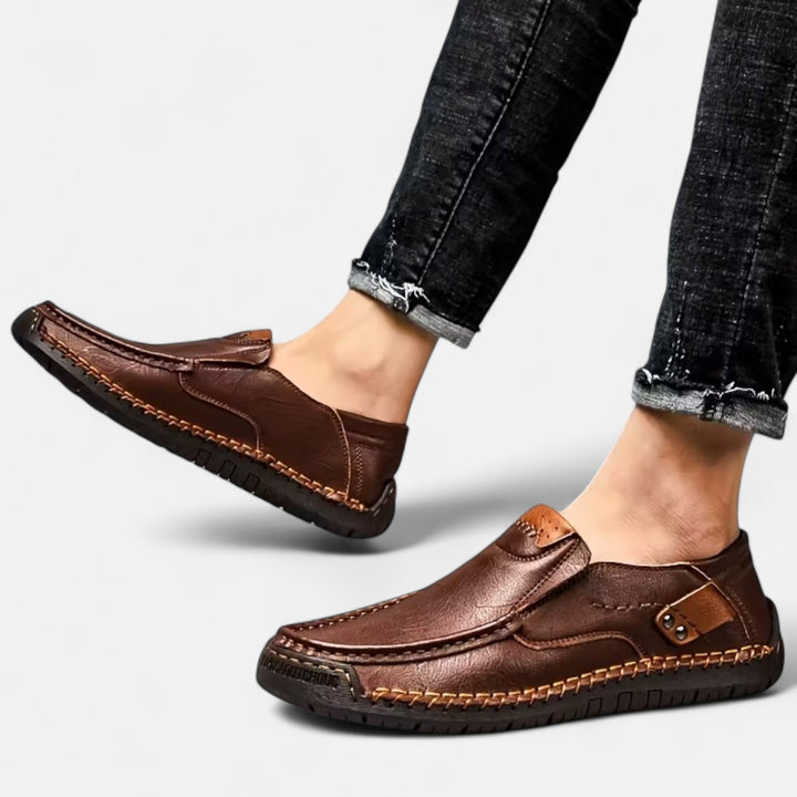Valmonti | Herrens Slip-On Skor – Lättviktig Arvstil