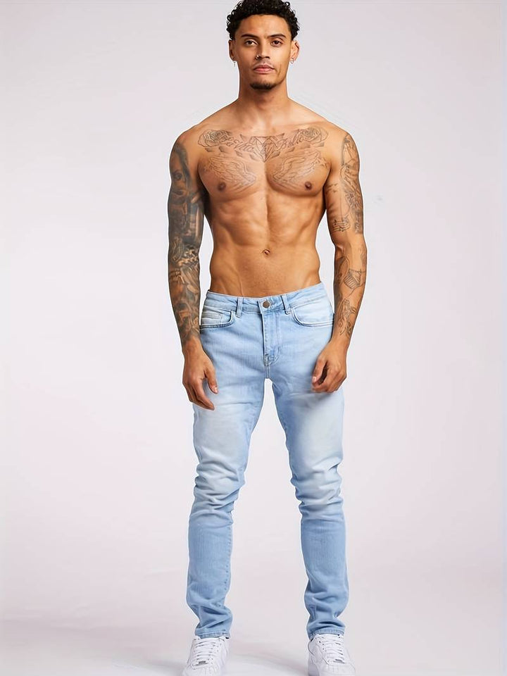 Mäns tapered denimjeans med klassisk femfickdesign
