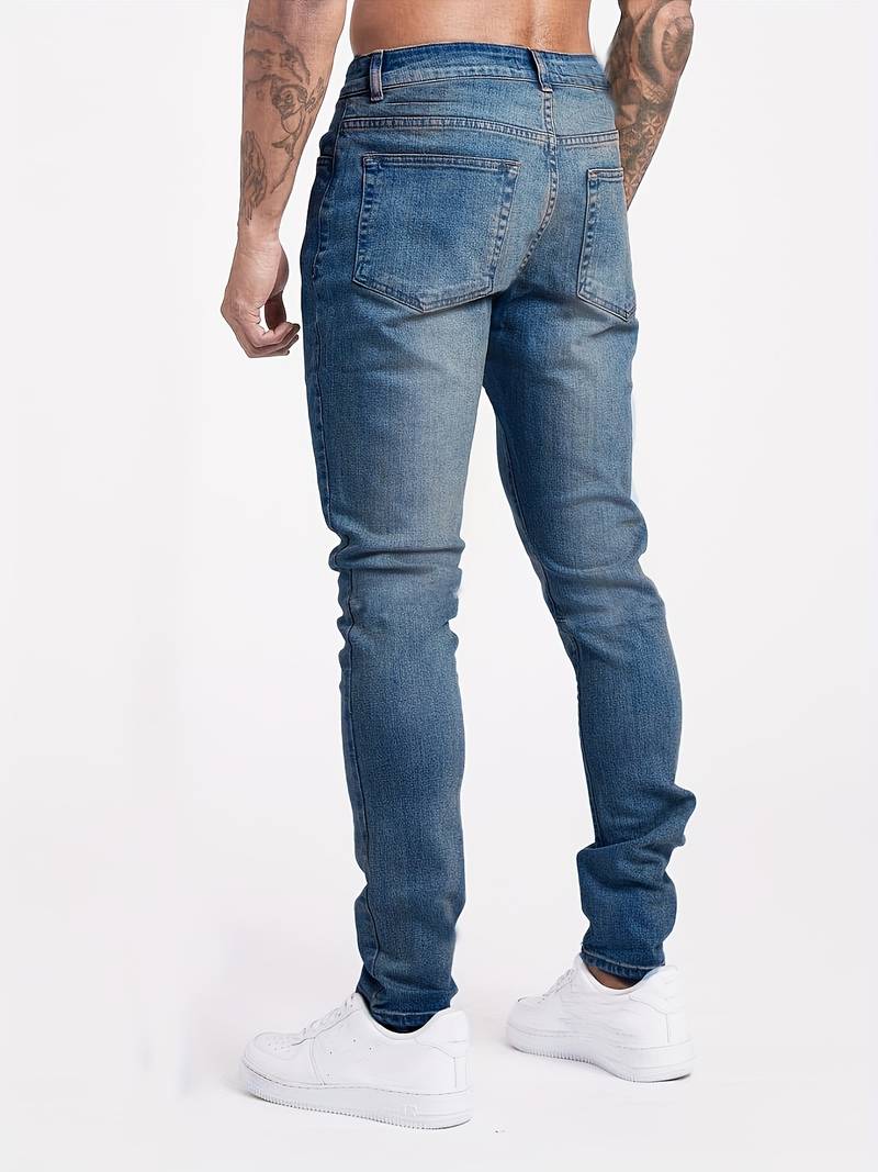 Mäns tapered denimjeans med klassisk femfickdesign