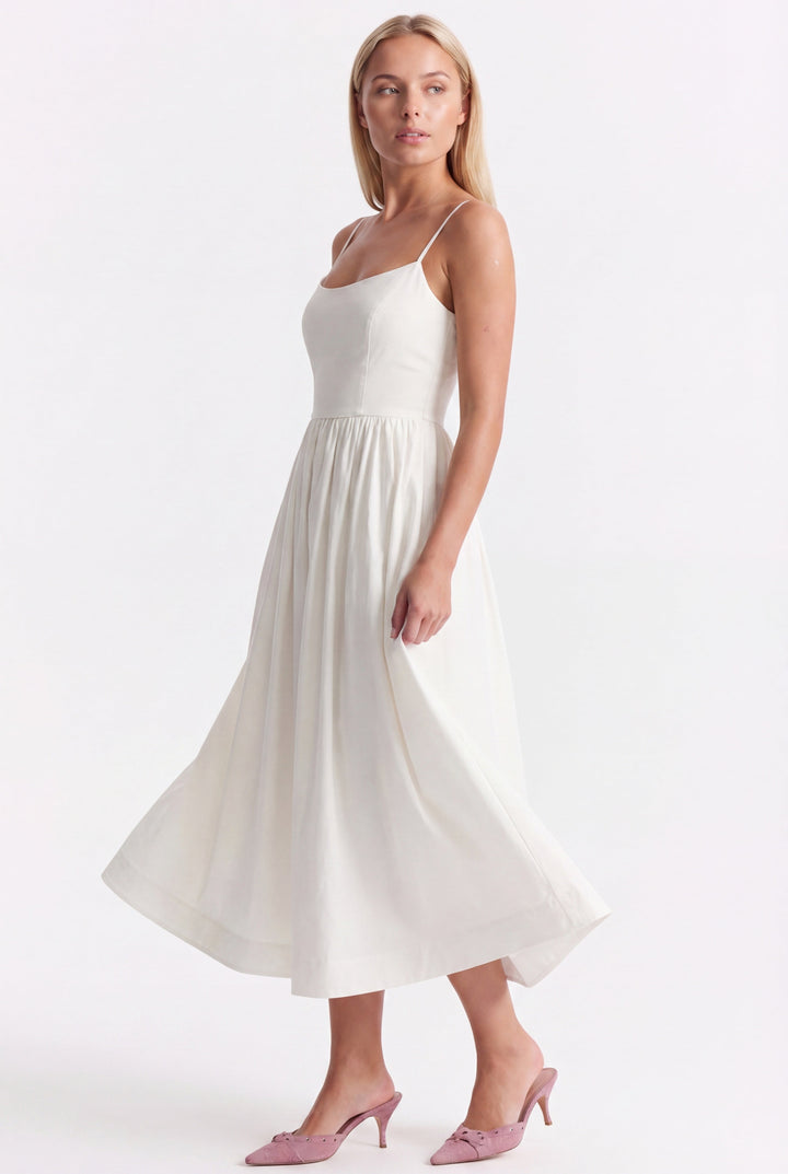 Kvinnors Midi Klänning Med Formad Bodice Fläkt Skirt Rem Design
