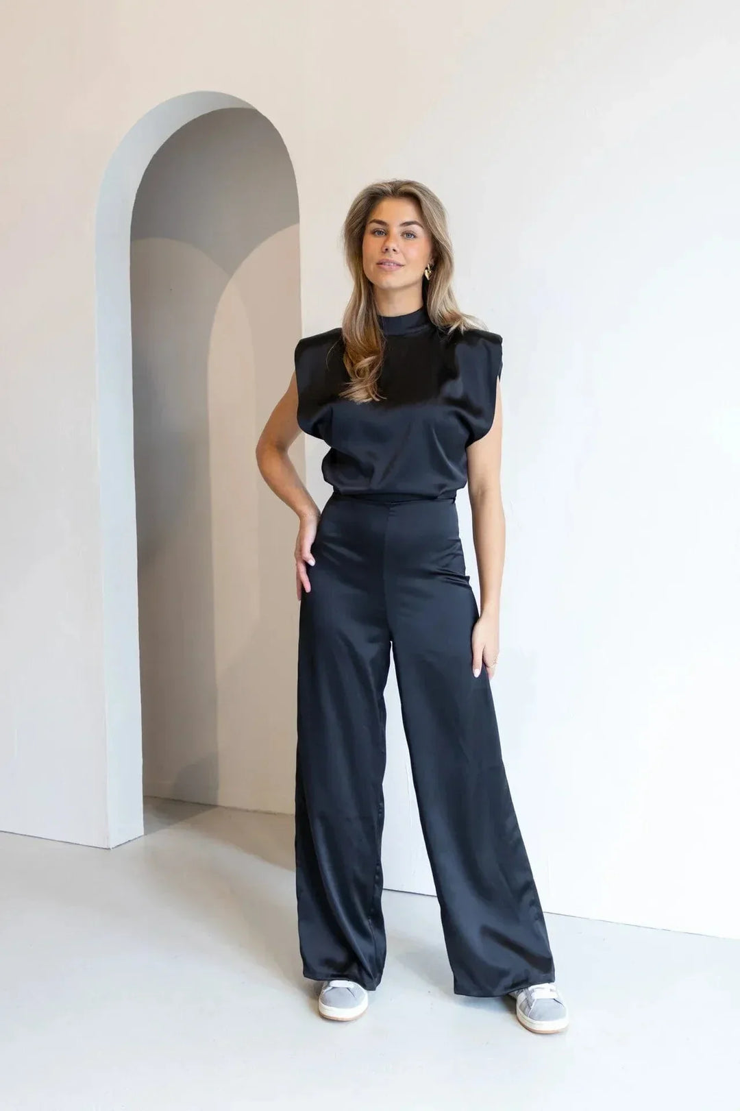 Kvinnors Eleganta Vida Byxdress Ärmös Hög Hals Flödande Kvällsavslappnad Chic Outfit