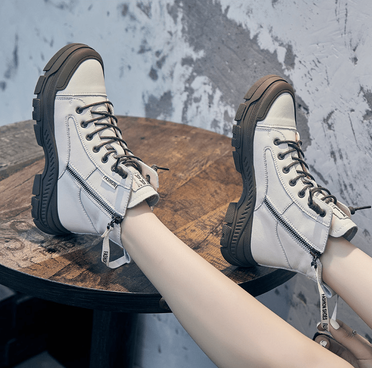 Kvinnors Hög-Top Sneakers Stövlar – Chunky Snörningsstil för Vardagligt Stadsliv