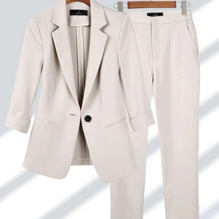 Kvinnors Slim Fit Blazer och Byx Set – Skräddarsydd Kontorsdräkt för Affärs- och Smart Evenemang